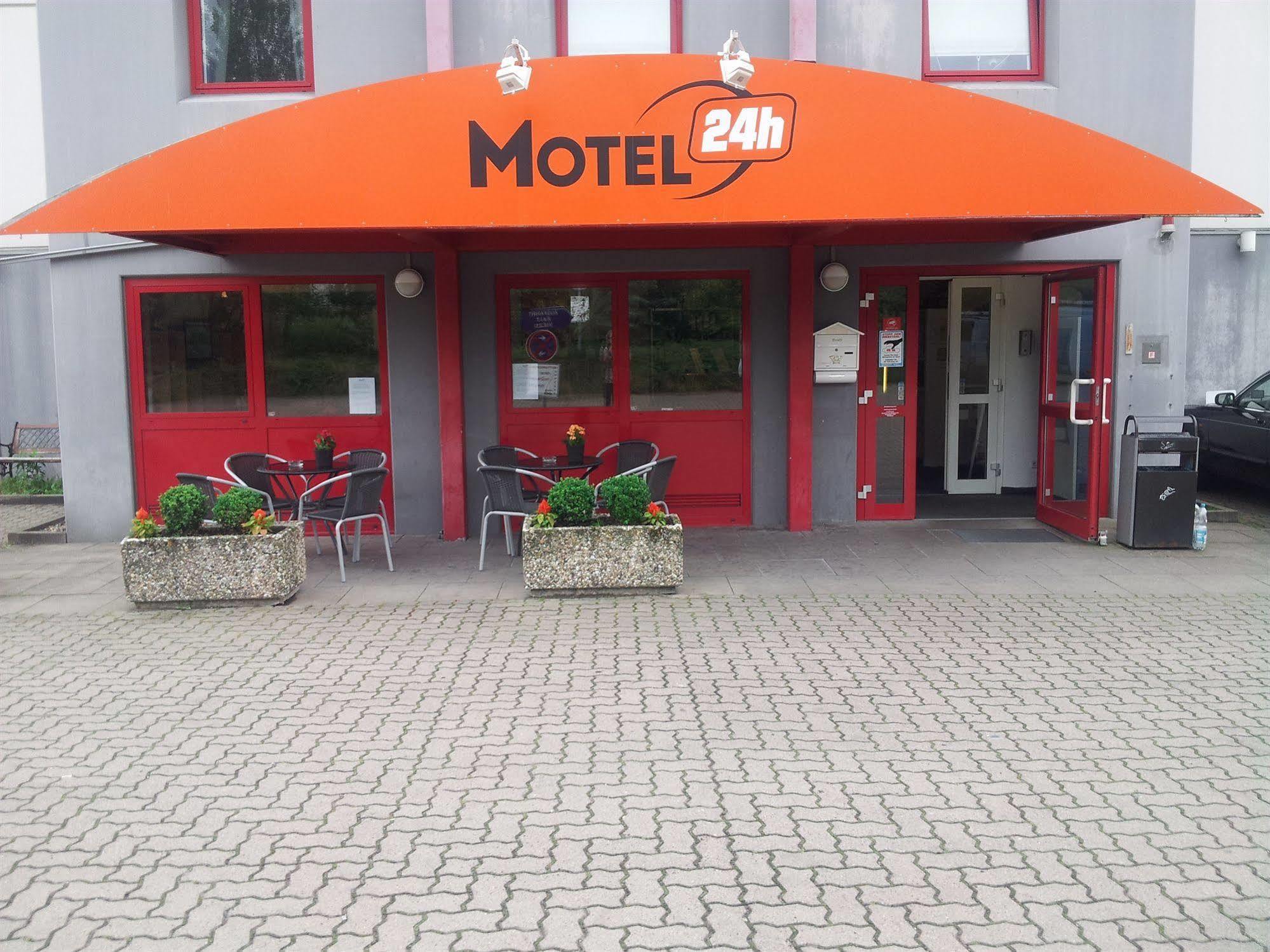 Motel 24H Hanôver Exterior foto